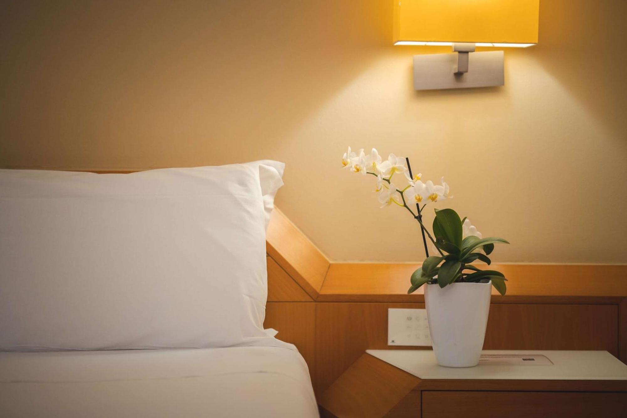 Best Western Mirage Hotel Fiera 파데르노 두냐노 외부 사진