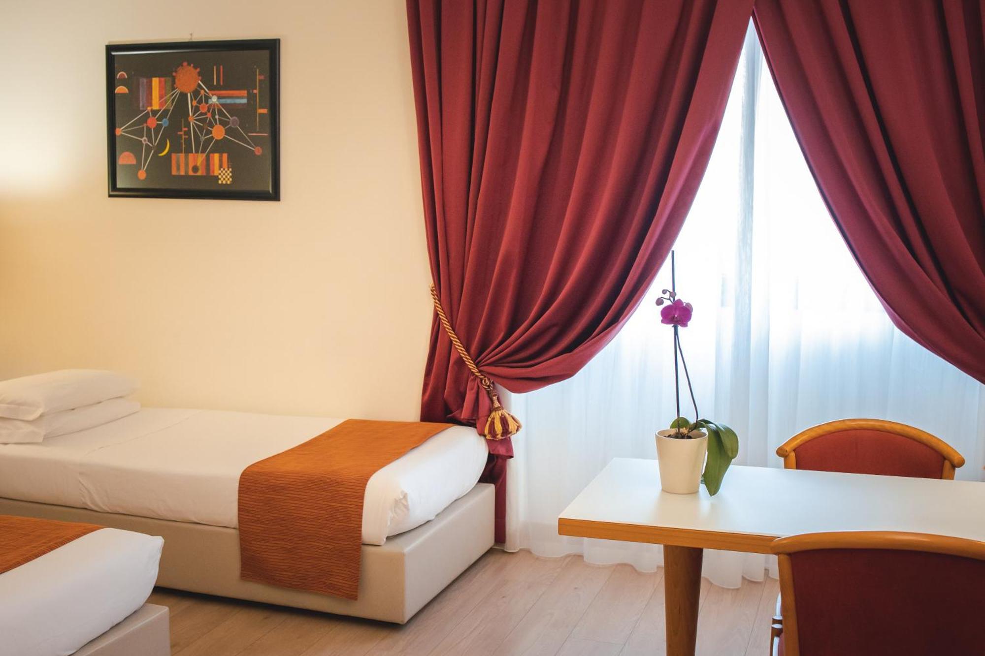 Best Western Mirage Hotel Fiera 파데르노 두냐노 외부 사진