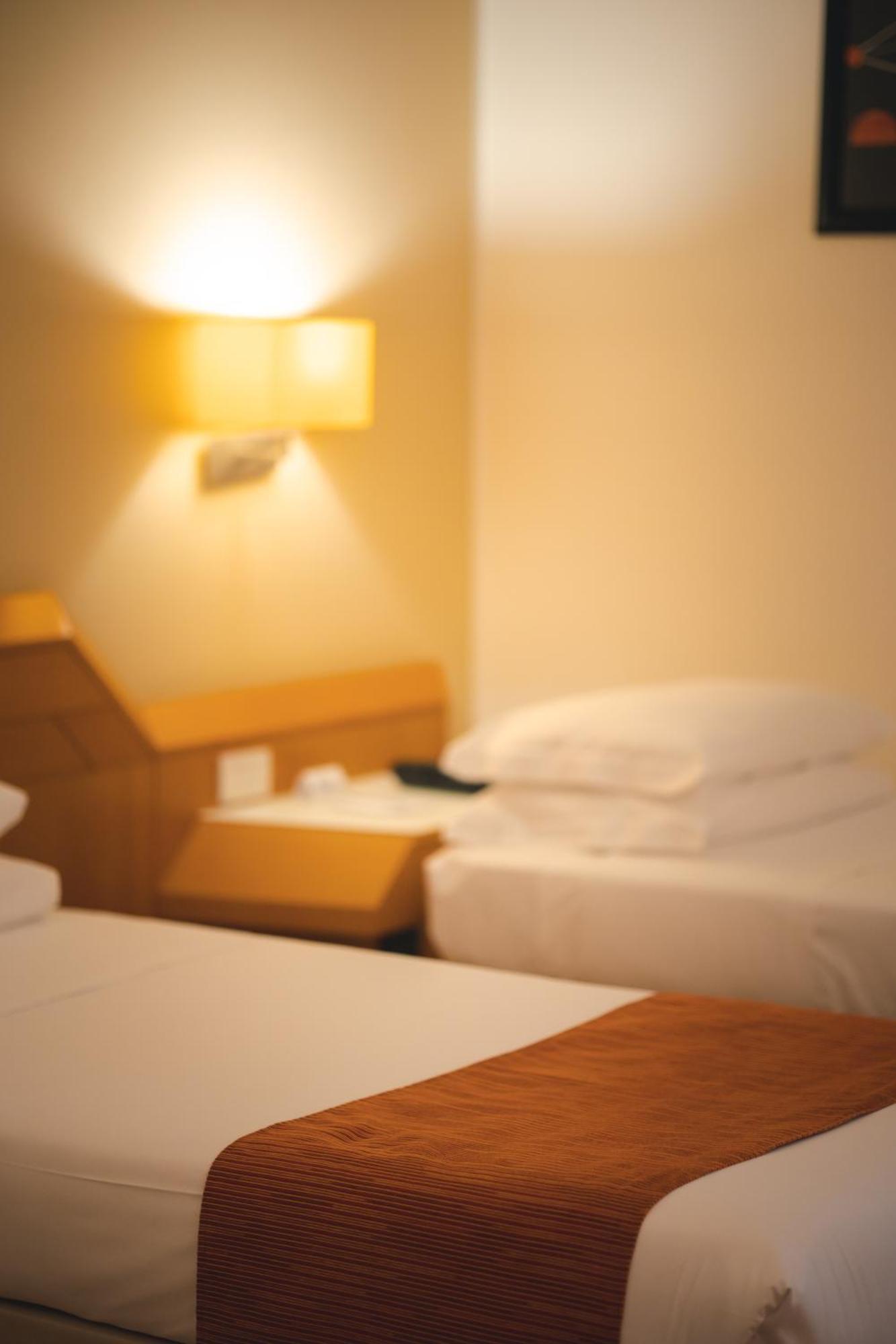 Best Western Mirage Hotel Fiera 파데르노 두냐노 외부 사진