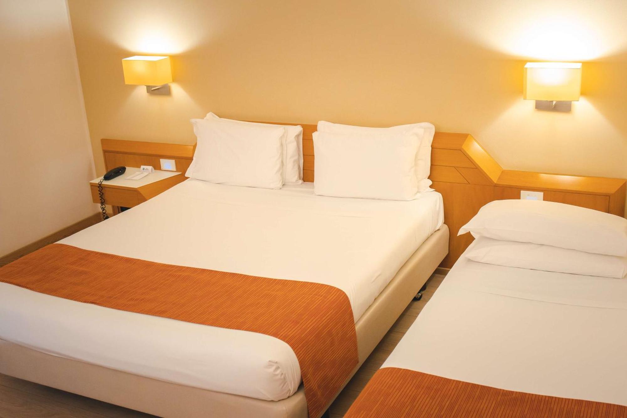 Best Western Mirage Hotel Fiera 파데르노 두냐노 외부 사진